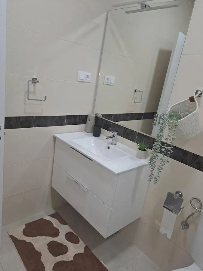 Apartamentos Jara Bajo C Malaga